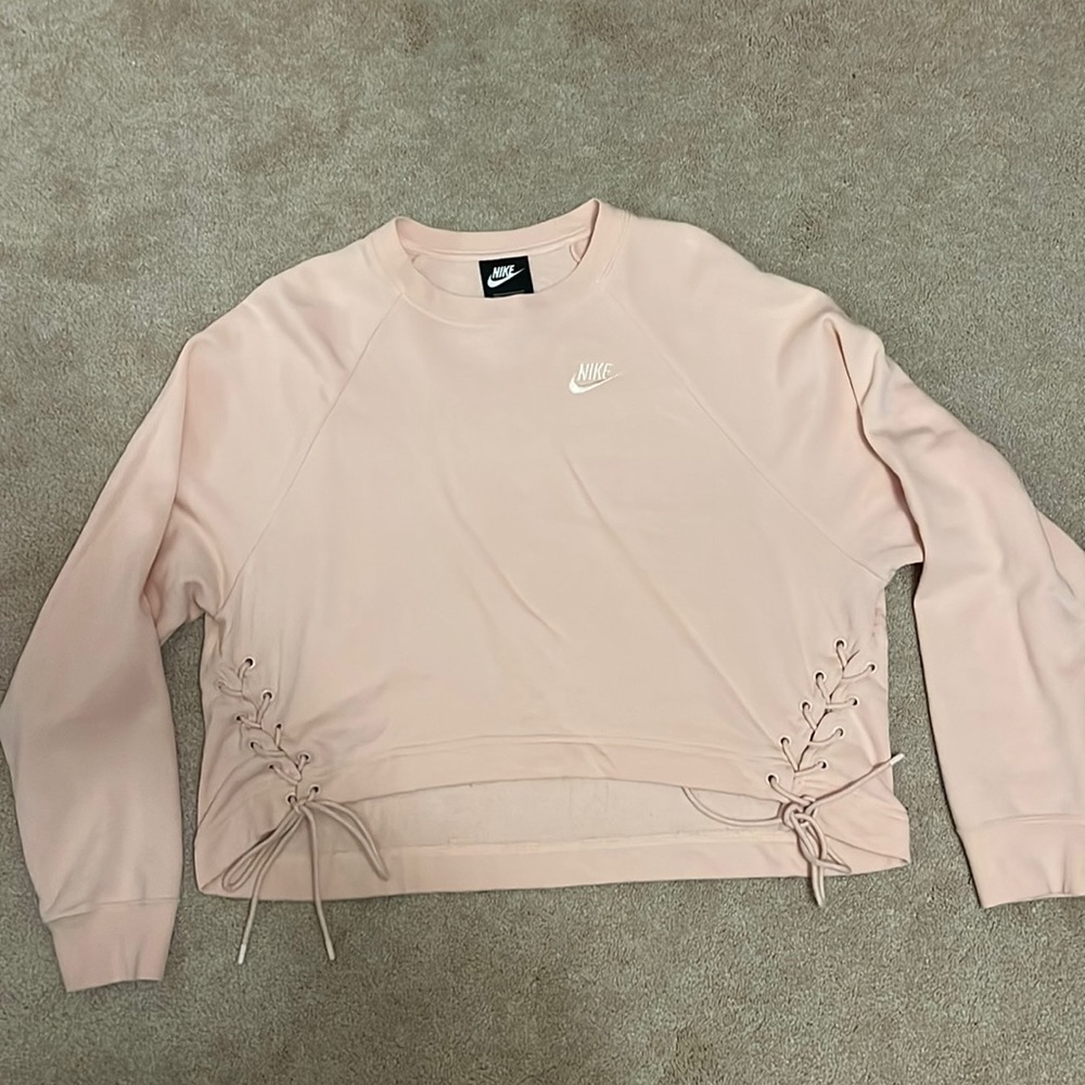Nike Light Pink Cropped Sweatshirt